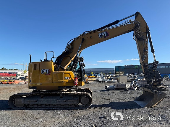 Grävmaskin CAT 325 4 of 27