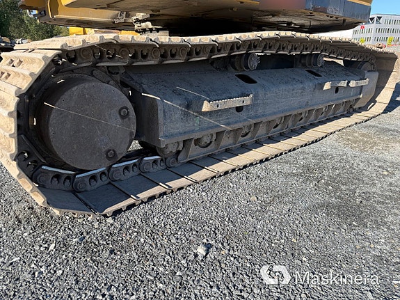 Grävmaskin CAT 325 26 of 27