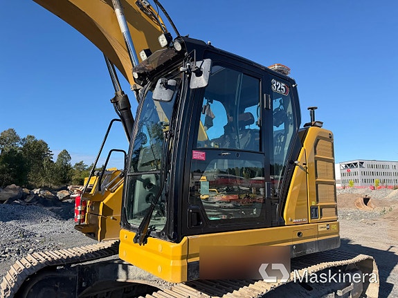 Grävmaskin CAT 325 9 of 27