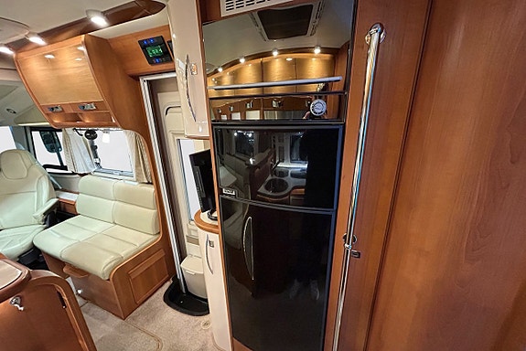 Rapido S10 10000 177HK AUTOMAT QUEENBED ALDE 6-SITS DRAGKROK 19 of 30