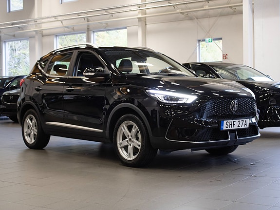 MG ZS EV 2 of 15