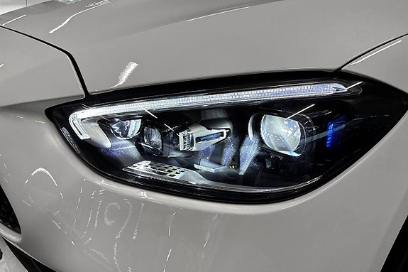 Mercedes-Benz C300 e 25 of 26