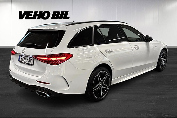 Mercedes-Benz C300 e 3 of 26