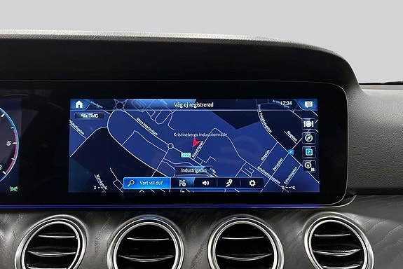 Mercedes-Benz E 220 d 11 of 17
