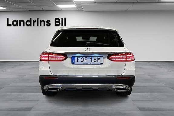 Mercedes-Benz E 220 d 5 of 17
