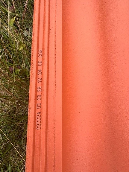 Product image 1 of 2