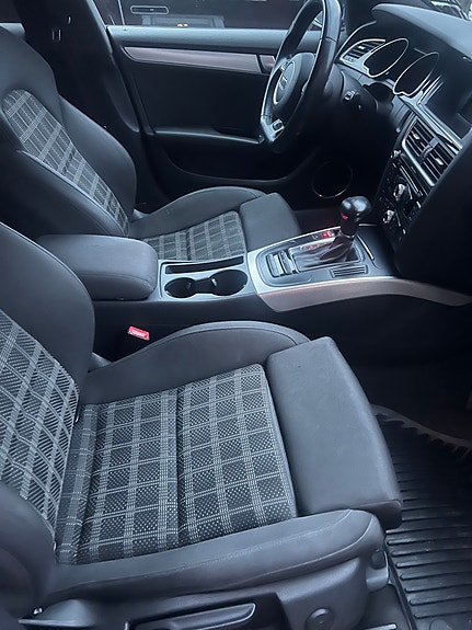 Audi A5 4 of 5