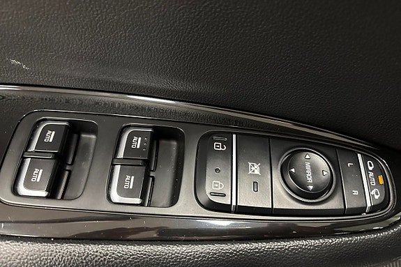 Kia Optima 23 of 28