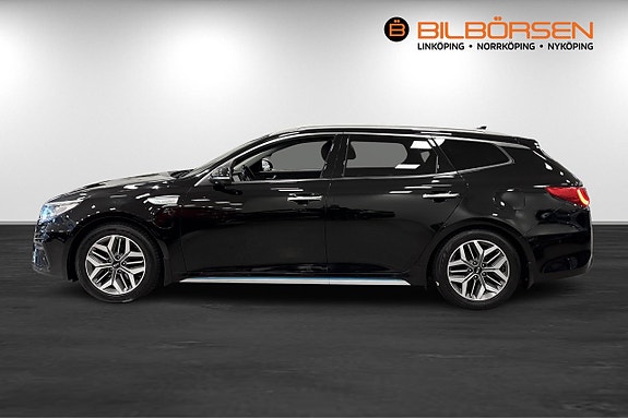 Kia Optima 4 of 28