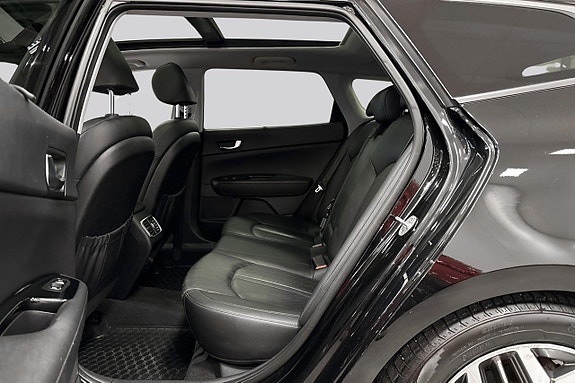 Kia Optima 9 of 28