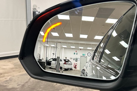 Volvo XC40 29 of 30