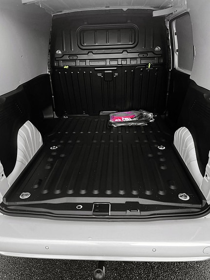 Citroen E-Berlingo 11 of 11