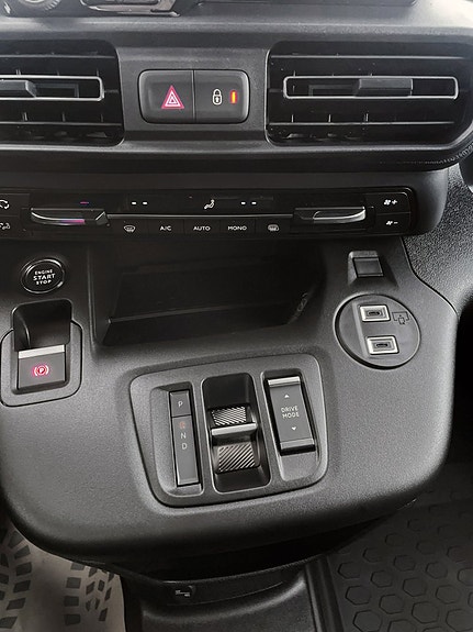 Citroen E-Berlingo 10 of 11