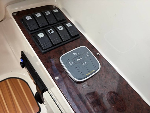 Aquador 26 HT / D4 Nyrenoverad/Bra Spec 10 of 12