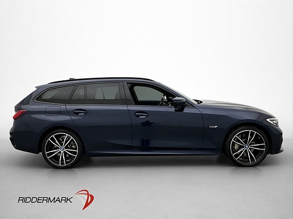 BMW 330e 4 of 30