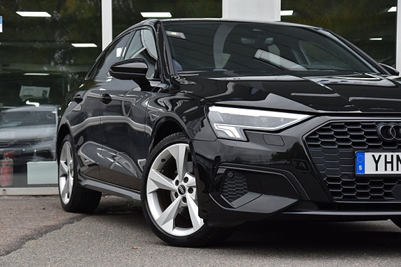 Audi A3 4 of 23