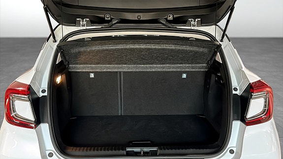 Renault Captur 10 of 12