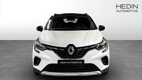 Renault Captur 8 of 12
