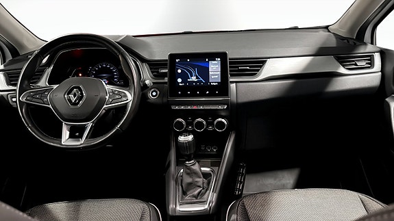Renault Captur 4 of 12