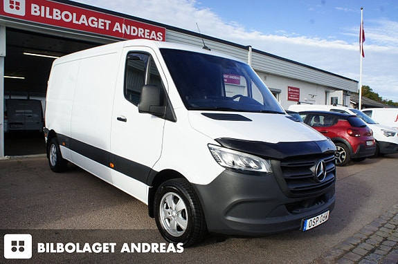 Mercedes-Benz Sprinter 211 2 of 11