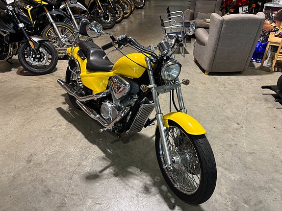 Honda VT600C Shadow 8 of 12