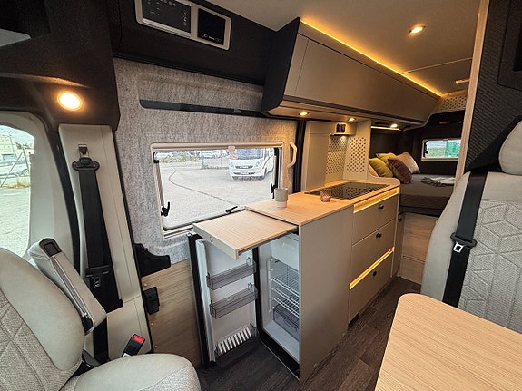 Knaus BOXTIME 600 MQ Dubbelbädd - 5,99M - Smidig - Automat - Dieselpanna 14 of 22