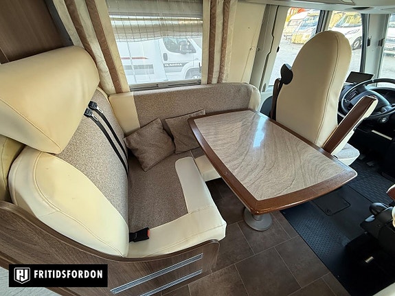 Bürstner Elegance 800 Alde Queenbed Kamkedja 18 of 18