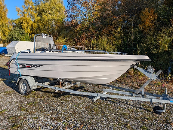 HR 460 Fishing, 50hk Suzuki endast 32 gångtimmar. 4 of 8