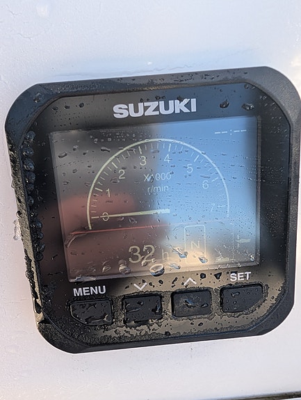 HR 460 Fishing, 50hk Suzuki endast 32 gångtimmar. 5 of 8