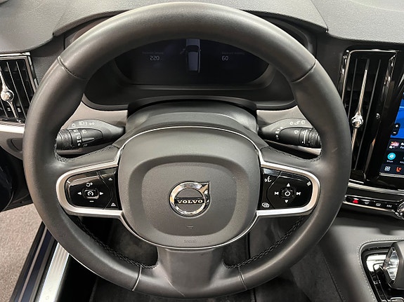Volvo V90 14 of 25
