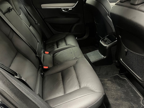 Volvo V90 23 of 25