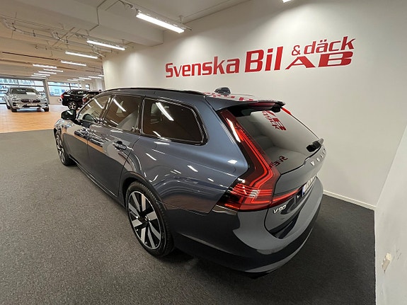 Volvo V90 9 of 25
