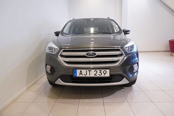 Ford Kuga 5 of 15