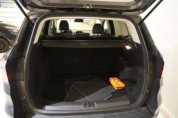 Ford Kuga 9 of 15