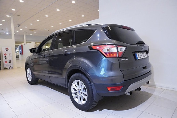 Ford Kuga 7 of 15