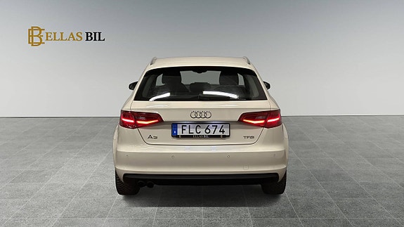 Audi A3 5 of 21