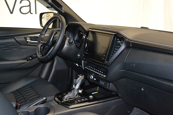 Isuzu D-max 6 of 9