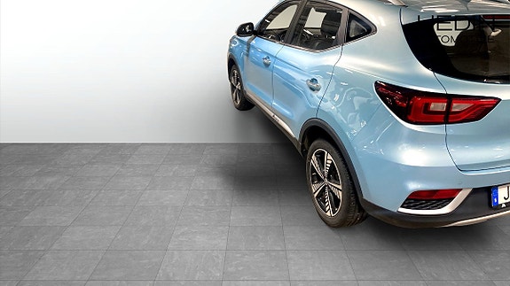 MG ZS EV 2 of 9