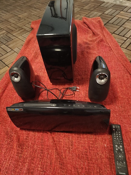 Product image 1 of 3