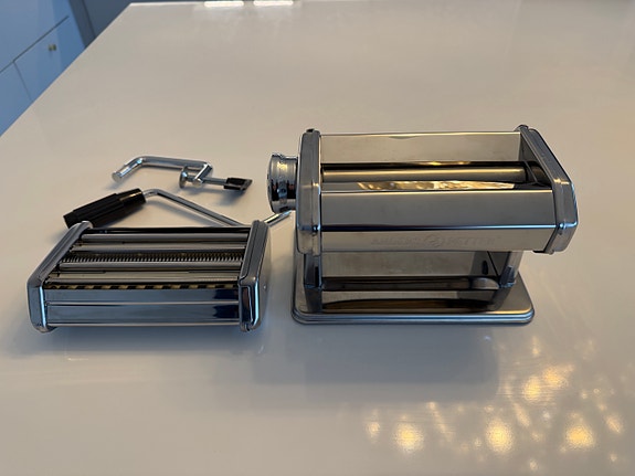 Product image 1 of 9