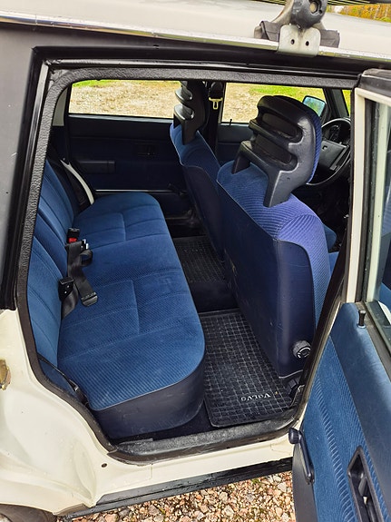 Volvo 245 13 of 14