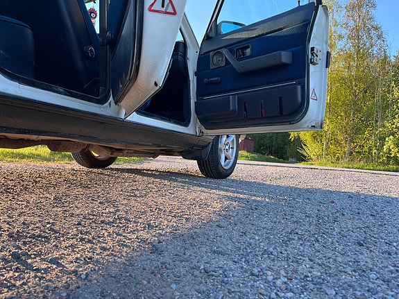 Volvo 245 9 of 14