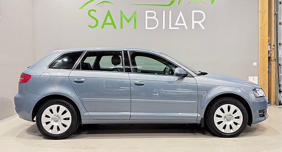 Audi A3 2 of 18