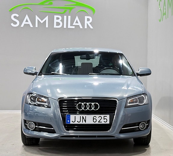 Audi A3 3 of 18