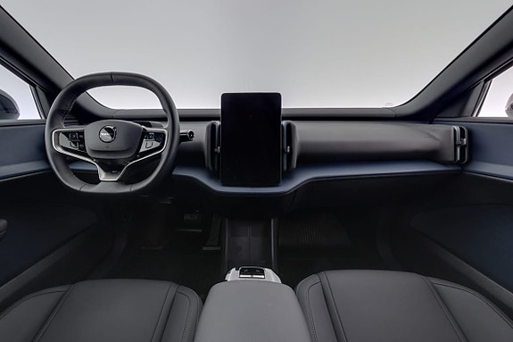 Volvo EX30 7 of 30