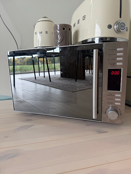 Product image 1 of 3