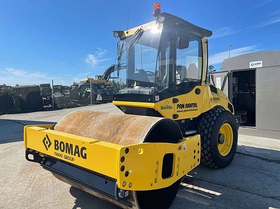 Bomag BW177D-5 Uthyres/For Rental 3 of 4