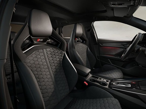 Audi RS3 9 of 11