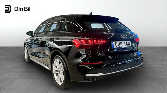 Audi A3 3 of 17