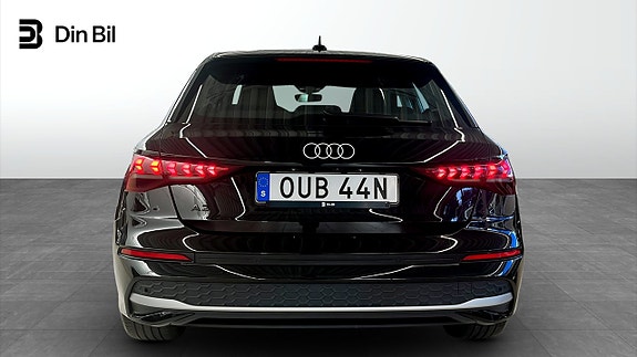 Audi A3 5 of 17